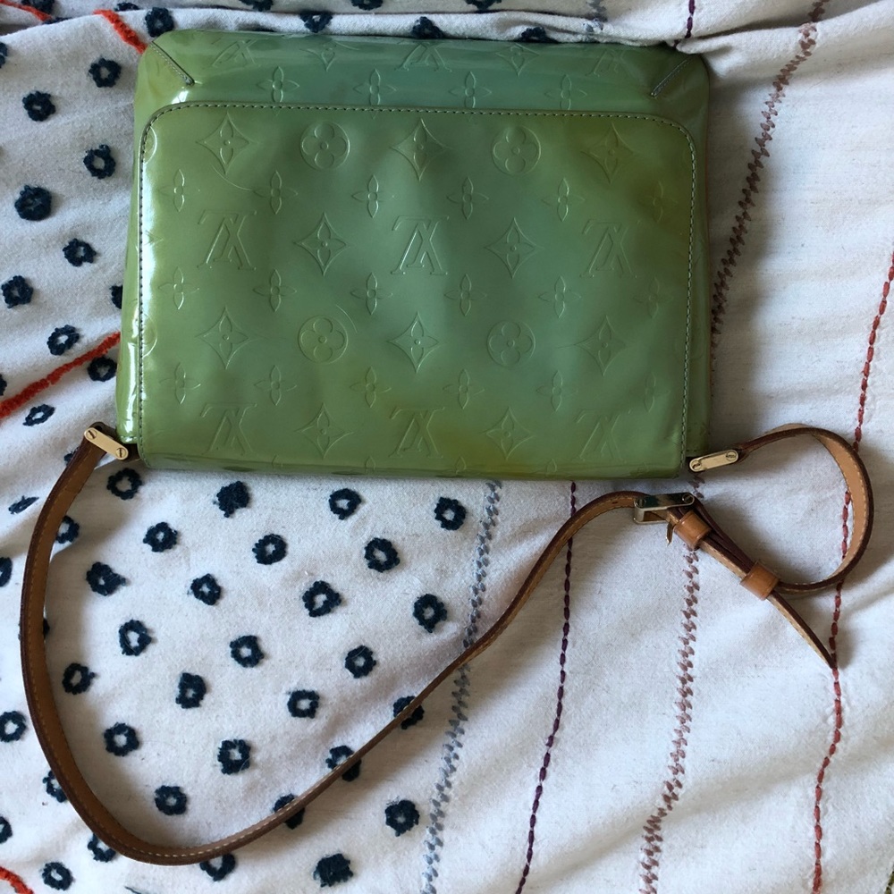 Louis Vuitton vernis Thompson street shoulder bag